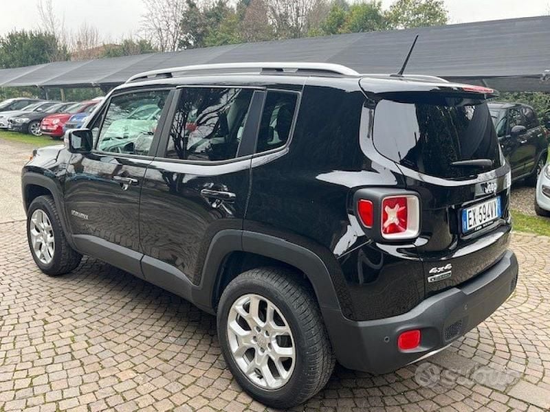 Usata Jeep Renegade Limited 140 CV (102 kW) 2014 Nero SUV