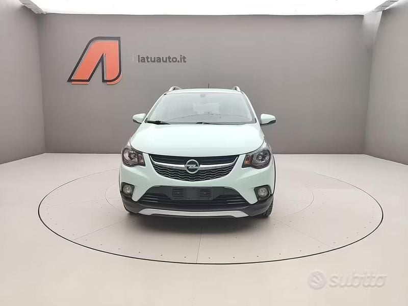 Usata Opel Karl Rocks 73 CV (53 kW) 2018 Mint green Utilitaria