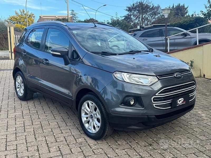 Grigio Usata 2016 Ford Ecosport Titanium SUV | 9300 € (Buon prezzo) - Immagine 1/4