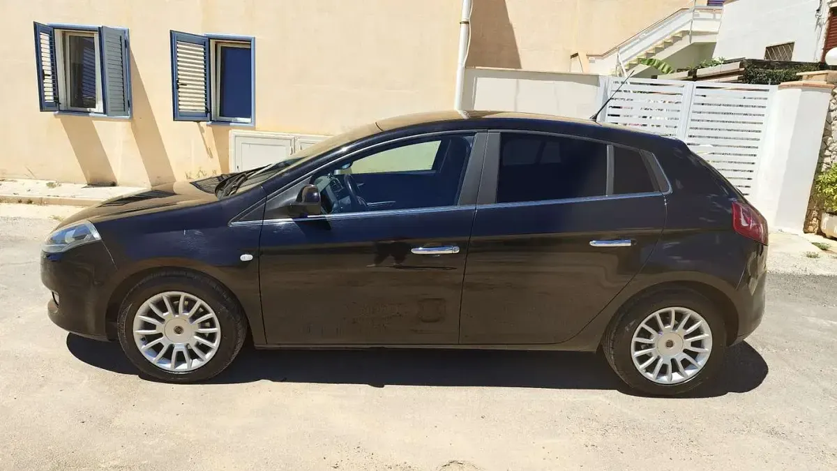 Usata Fiat Bravo Active 90 CV (66 kW) 2011 Utilitaria