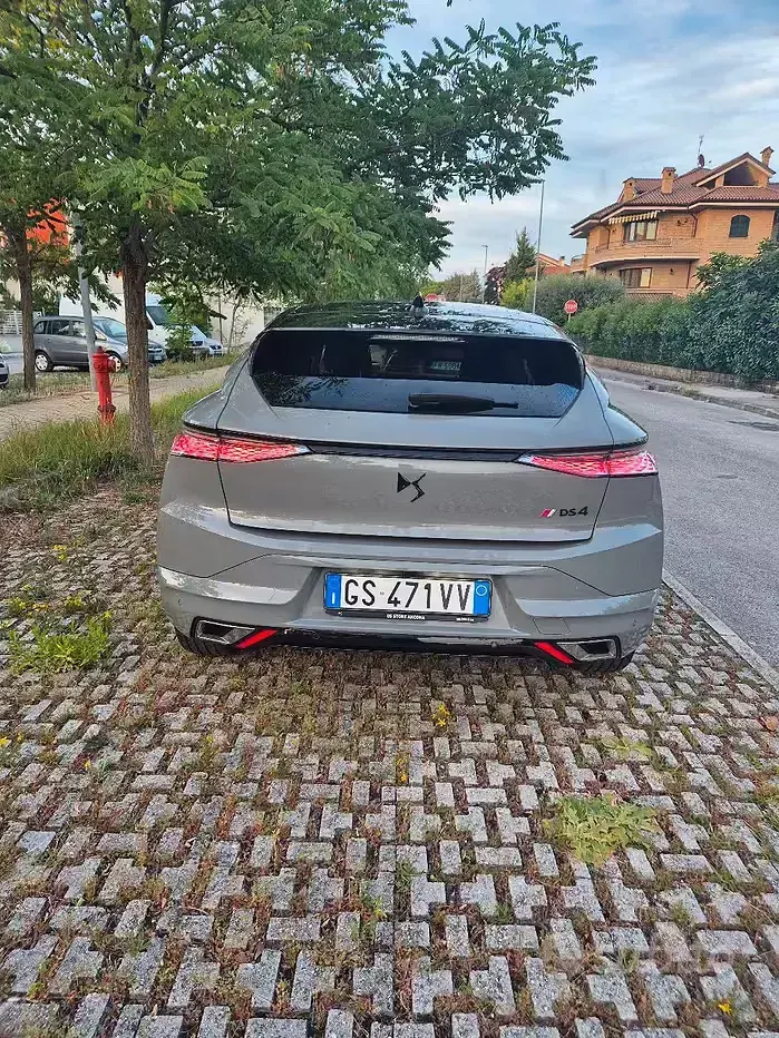 Usata DS Automobiles DS4 131 CV (96 kW) 2024 Grigio SUV