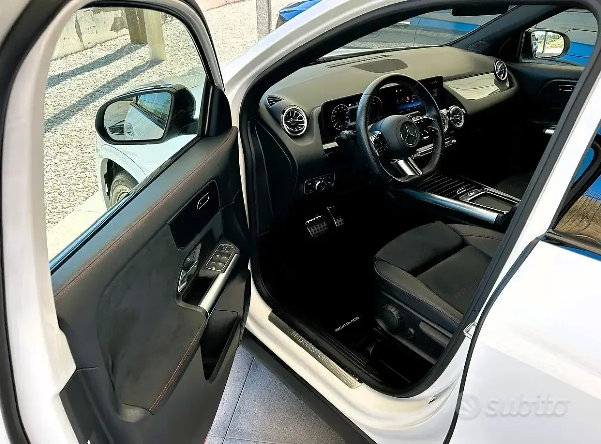 Usata Mercedes GLA200 AMG Line Premium 150 CV (110 kW) 2024 Bianco SUV