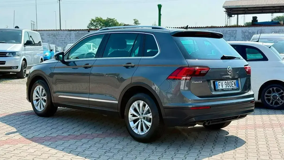 Usata VW Tiguan Advance 150 CV (110 kW) 2019 Grigio SUV