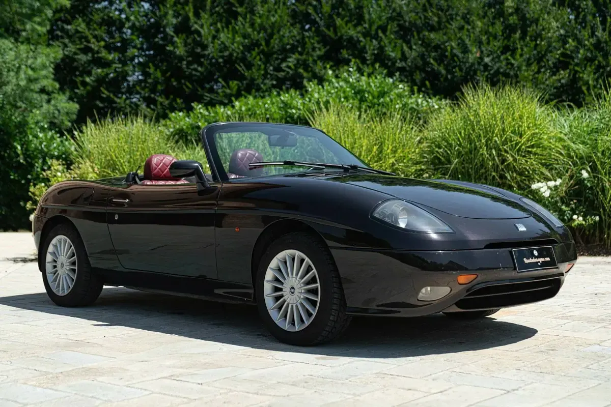 Usata Fiat Barchetta 131 CV (96 kW) 1999 Nero Cabrio