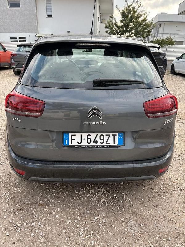 Usata Citroën C4 Picasso Live 120 CV (88 kW) 2017 Grigio Monovolume