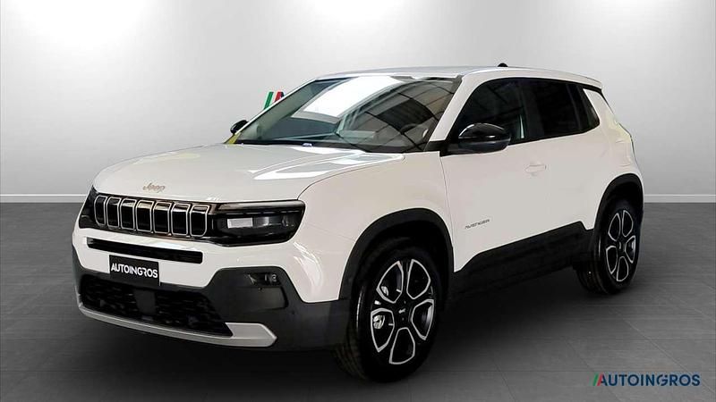 Begagnad Jeep Avenger Summit 101 HK (74 kW) 2024 Snow (solid) SUV