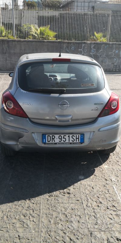 Usata Opel Corsa 45 CV (33 kW) 2008 Grigio Berlina