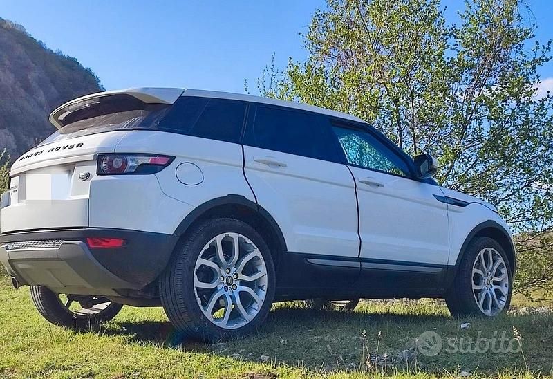 Usata Land Rover Range Rover evoque 150 CV (110 kW) 2013 Bianco Station wagon