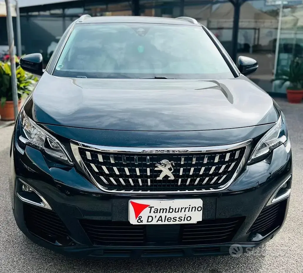 Usata Peugeot 3008 Allure 131 CV (96 kW) 2020 Nero SUV