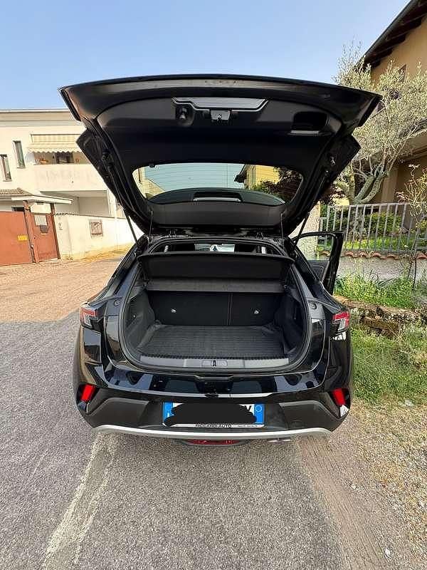 Usata Opel Mokka Ultimate 131 CV (96 kW) 2024 Nero SUV