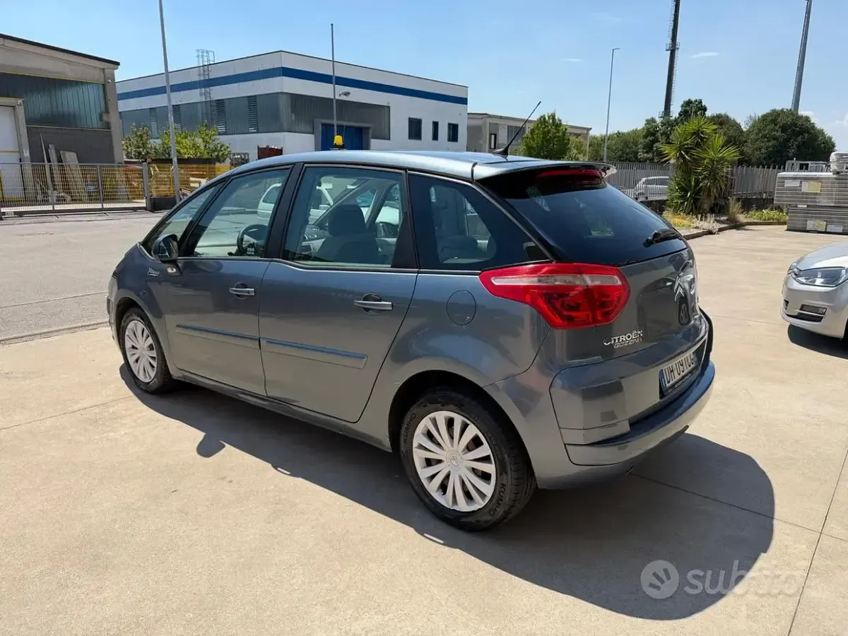 Usata Citroën C4 Picasso 109 CV (80 kW) 2007 Grigio Monovolume