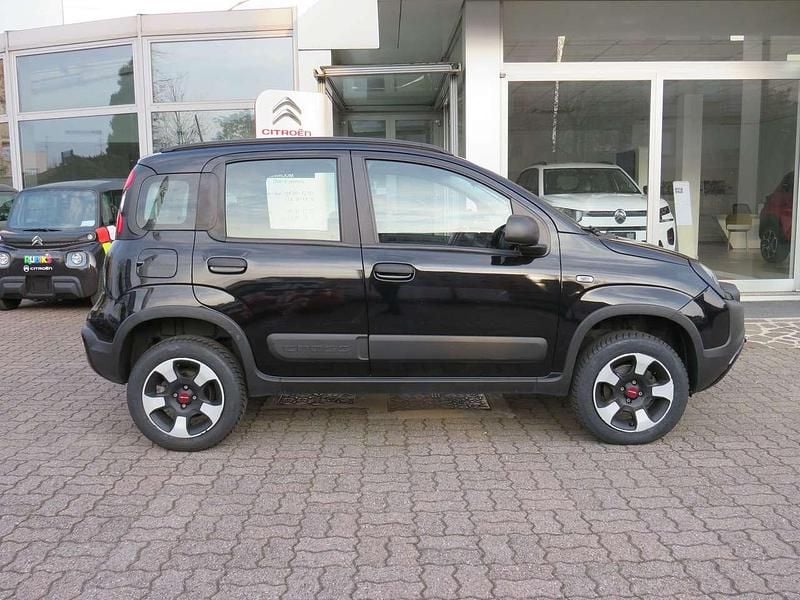 Usata Fiat Panda Cross Cross 86 CV (63 kW) 2021 Nero Utilitaria