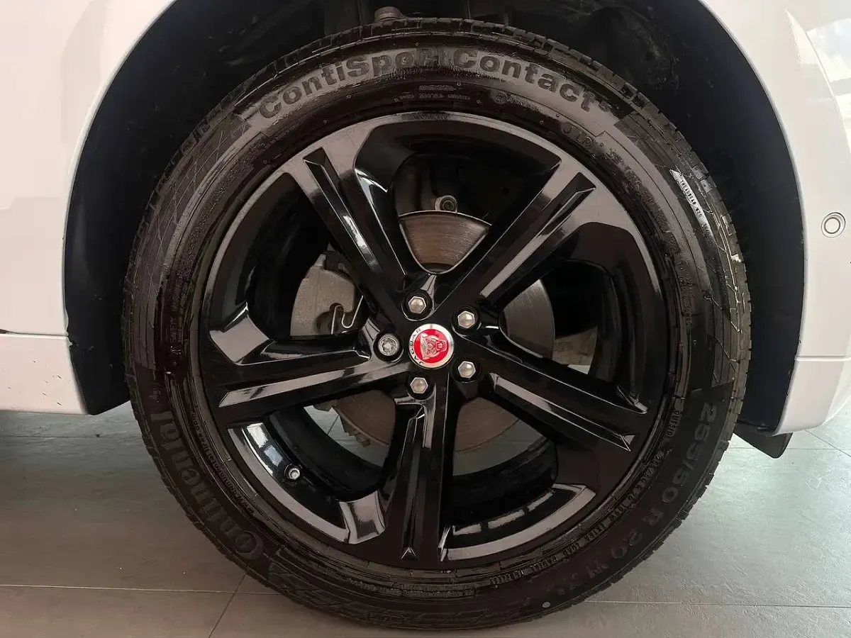 Usata Jaguar F-Pace R-Sport 179 CV (131 kW) 2017 Bianco SUV
