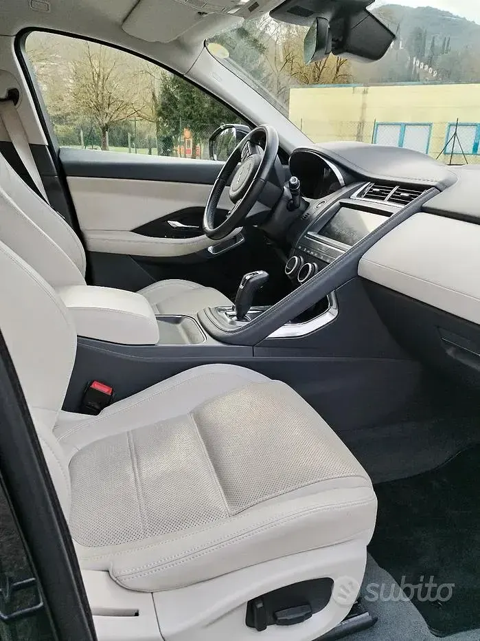 Usata Jaguar E-Pace 150 CV (110 kW) 2019 Nero SUV