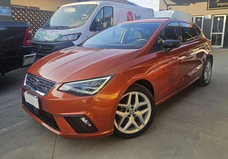 Usata Seat Ibiza FR 90 CV (66 kW) 2019 Arancione Utilitaria