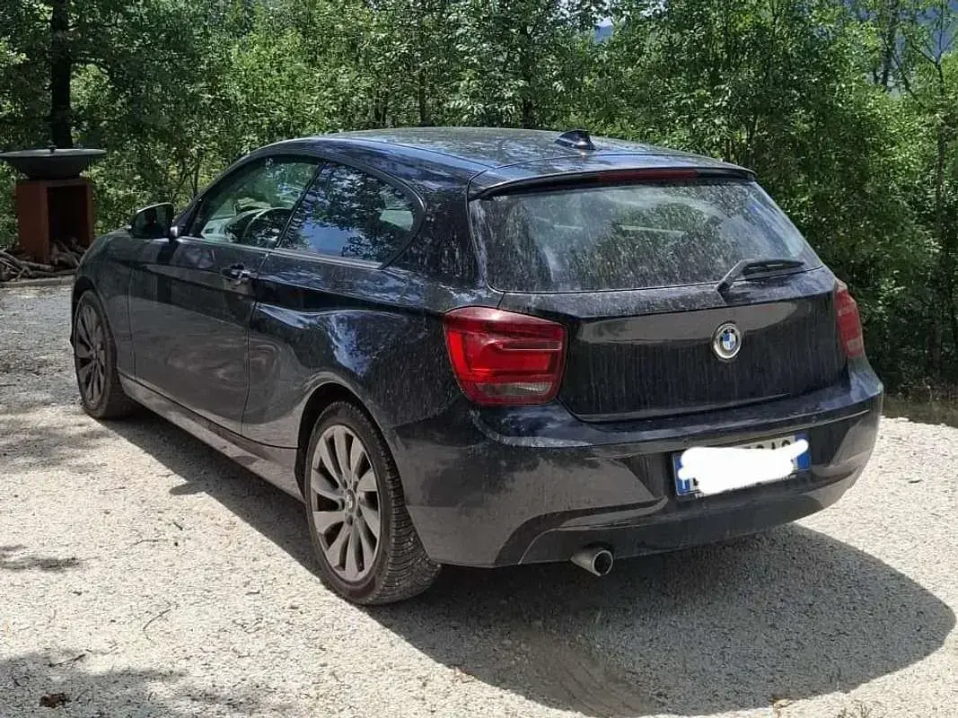 Usata BMW 118 143 CV (105 kW) 2012 Nero Utilitaria