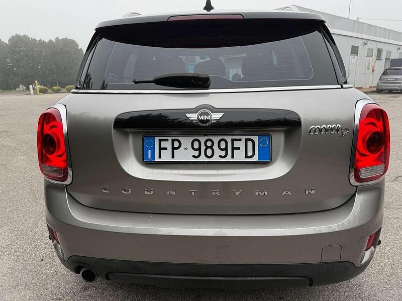 Usata Mini Cooper D Countryman Hype 150 CV (110 kW) 2018 Grigio SUV