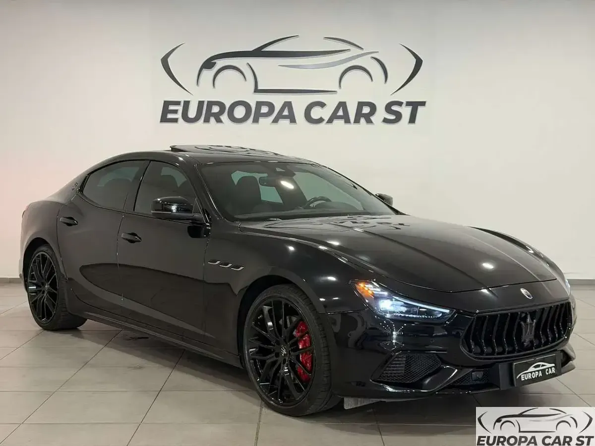 Usata Maserati Ghibli GranLusso 349 CV (256 kW) 2020 Nero Berlina