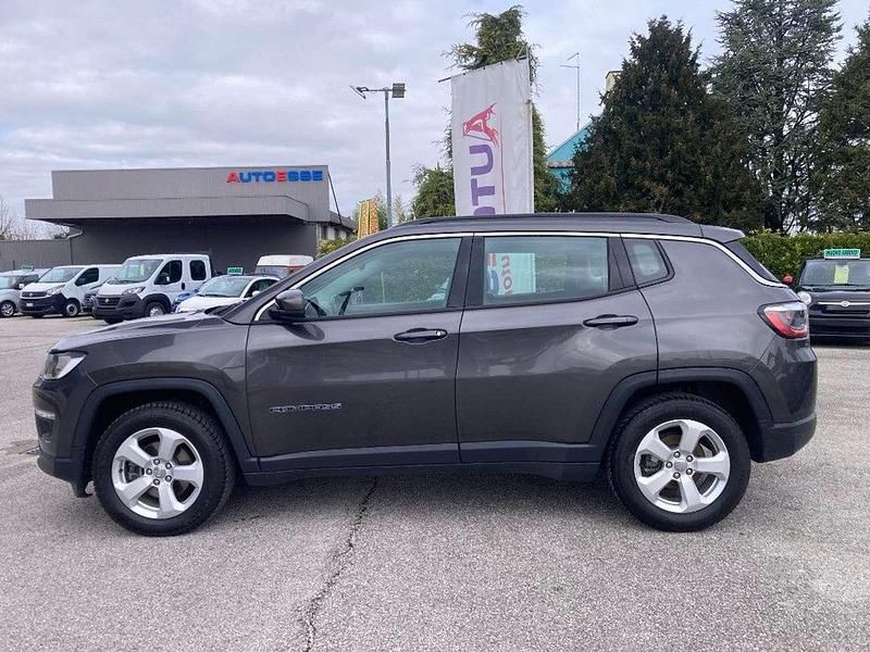 Usata Jeep Compass 120 CV (88 kW) 2018 Grigio scuro SUV