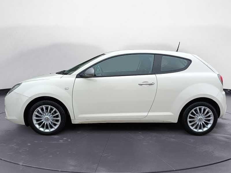 Usata Alfa Romeo MiTo Impression 70 CV (51 kW) 2014 Bianco Utilitaria