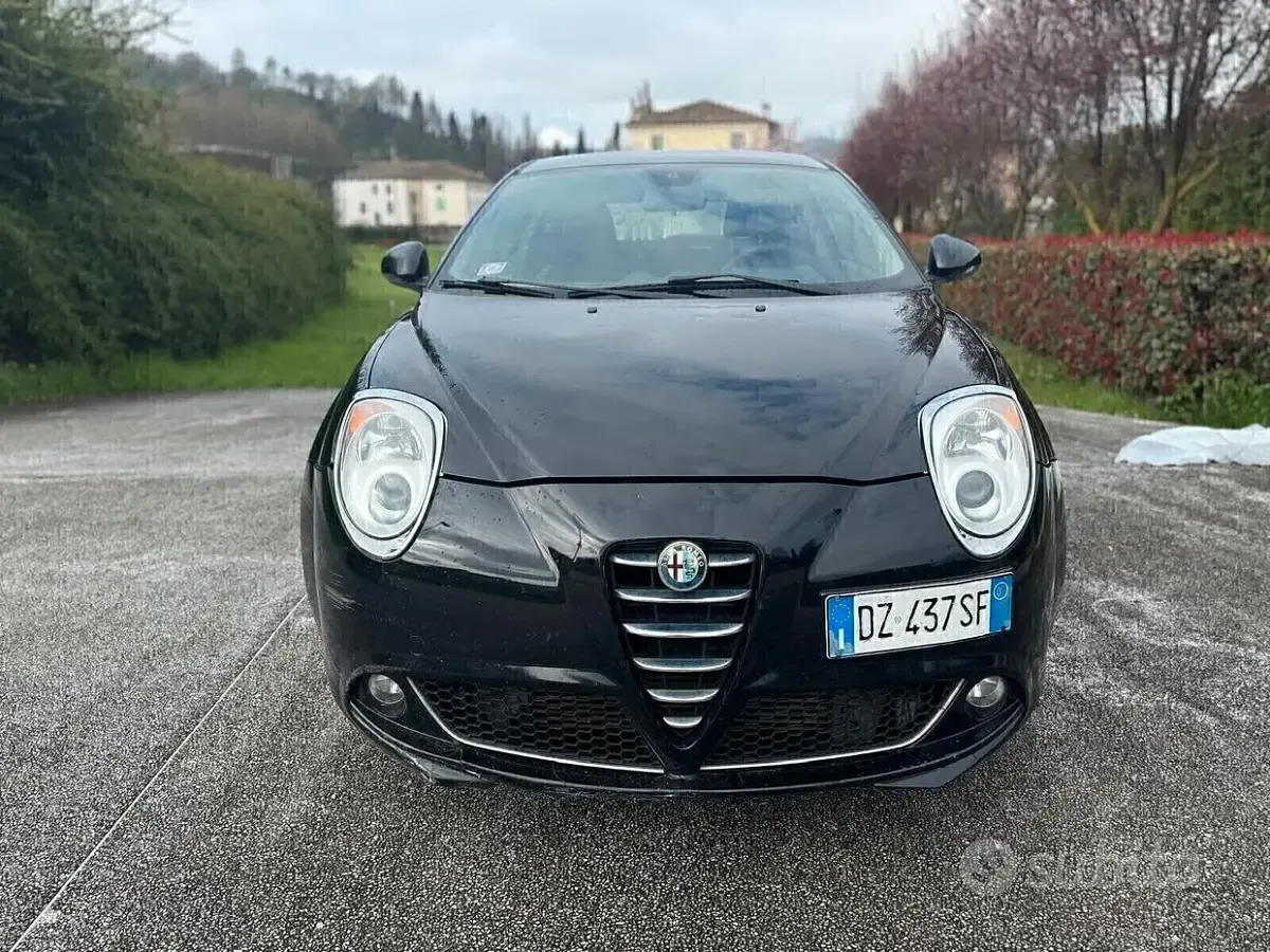 Usata Alfa Romeo MiTo Distinctive 120 CV (88 kW) 2009 Nero Utilitaria