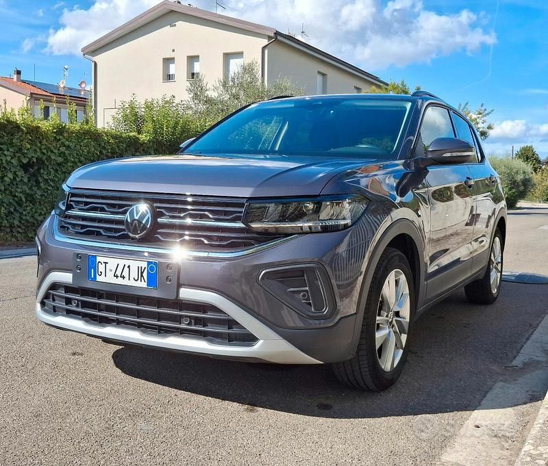 Usata 2024 VW T-Cross SUV | 21.000 € (Buon prezzo) - Immagine 1/4