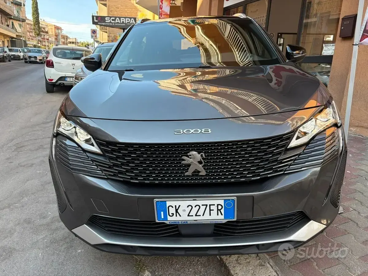 Usata Peugeot 3008 GT 131 CV (96 kW) 2022 Grigio SUV