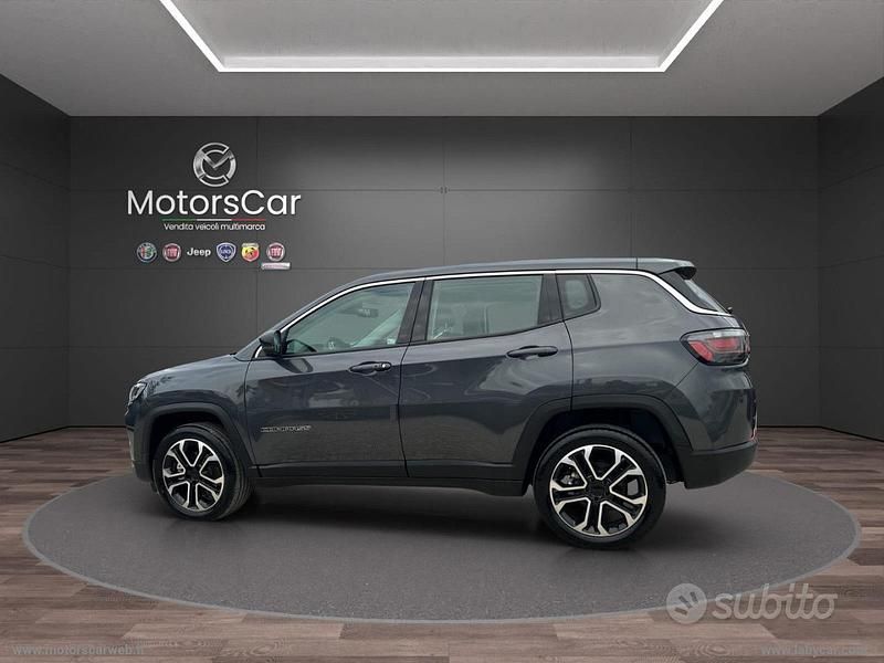 Usata Jeep Compass Altitude 131 CV (96 kW) 2024 Grigio SUV