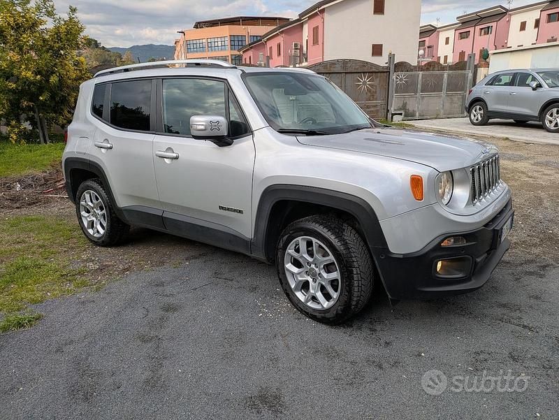 Usata Jeep Renegade 140 CV (102 kW) 2017 Grigio SUV