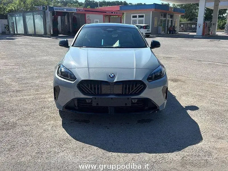 Nuova BMW 118 Efficient Dynamics 2026 Grigio Utilitaria