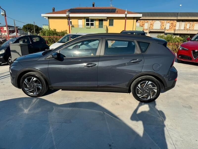 Usata Hyundai Bayon 84 CV (61 kW) 2022 Grigio SUV