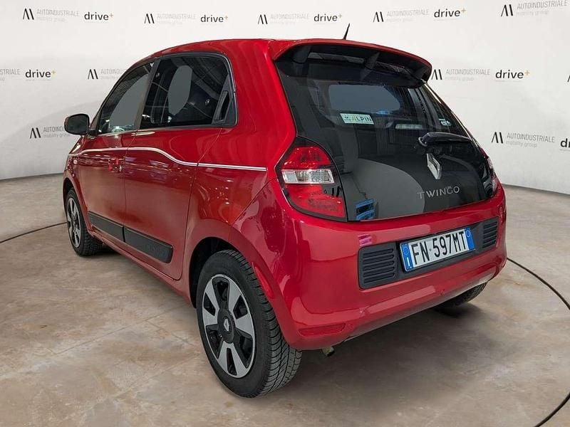 Usata Renault Twingo SE 69 CV (50 kW) 2018 Rosso Utilitaria