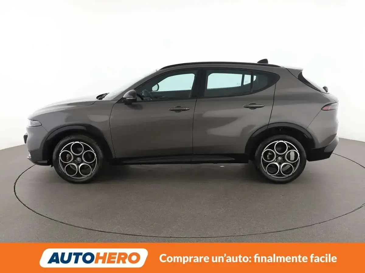 Usata Alfa Romeo Tonale Sprint 131 CV (96 kW) 2024 Grigio SUV