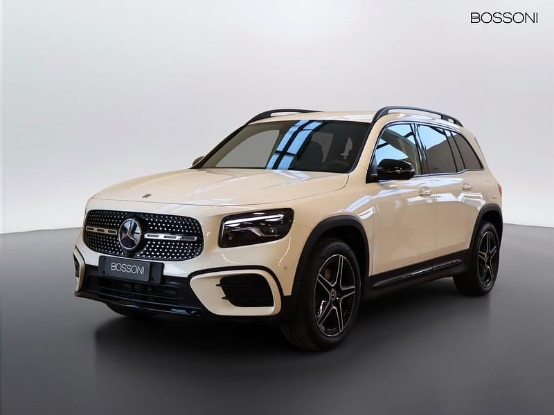 Nuova Mercedes GLB200 AMG Line Premium 150 CV (110 kW) 2026 Bianco SUV