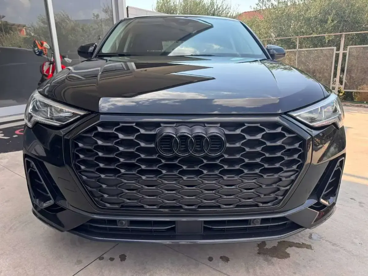 Usata Audi Q3 Sportback Business Plus 150 CV (110 kW) 2021 Other SUV