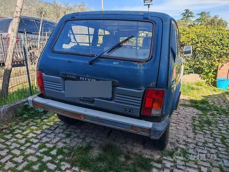 Usata Lada niva 2001 SUV