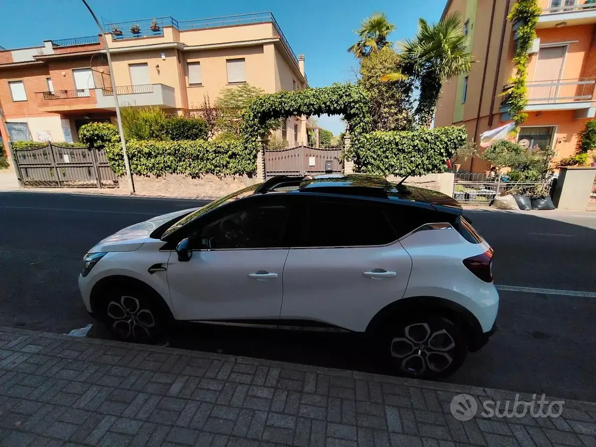 Usata Renault Captur 101 CV (74 kW) 2021 Bianco SUV