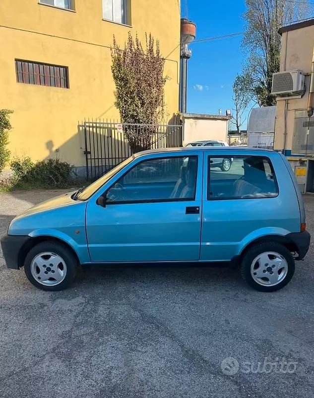 Usata Fiat Cinquecento Young 1997 Blu Utilitaria