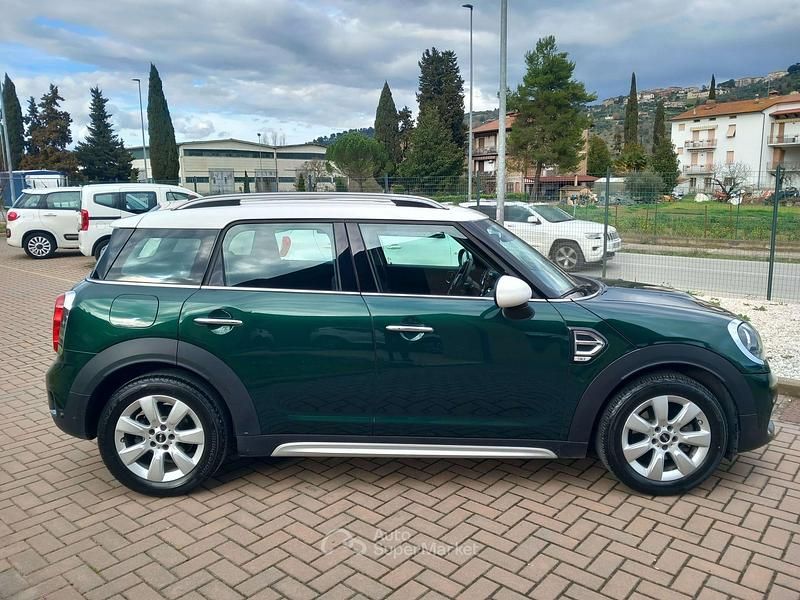 Usata Mini Cooper Countryman 136 CV (100 kW) 2019 Verde SUV