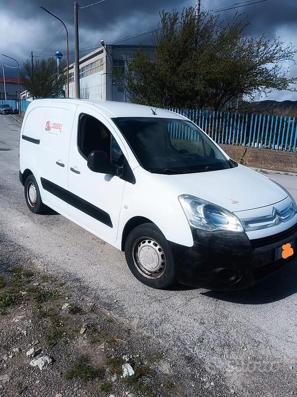 Usata Citroën Berlingo 90 CV (66 kW) 2010 Bianco Monovolume