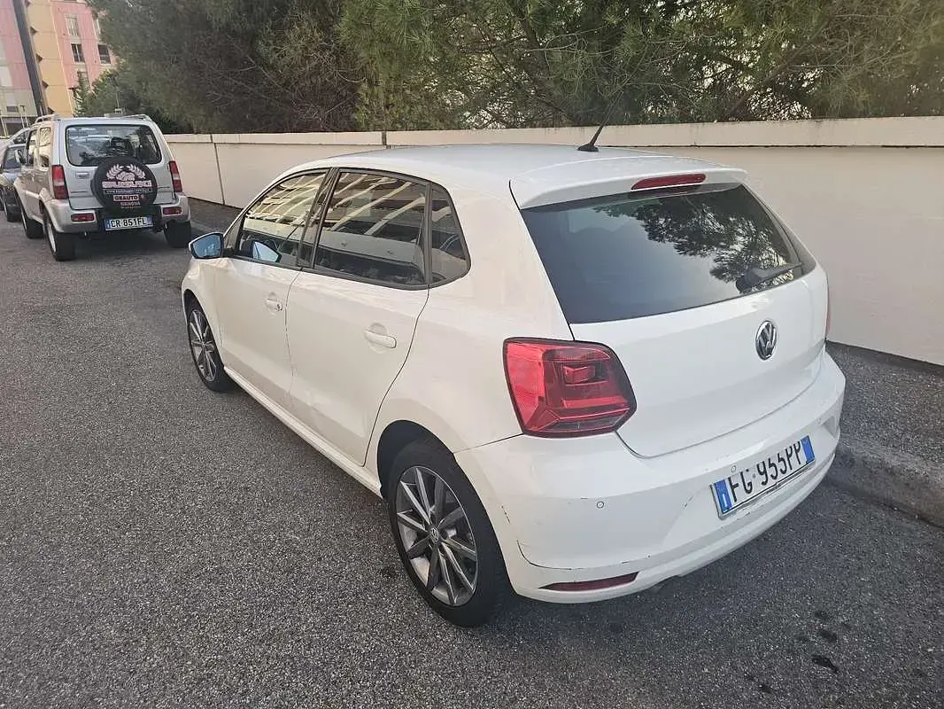 Usata VW Polo Highline 90 CV (66 kW) 2017 Berlina