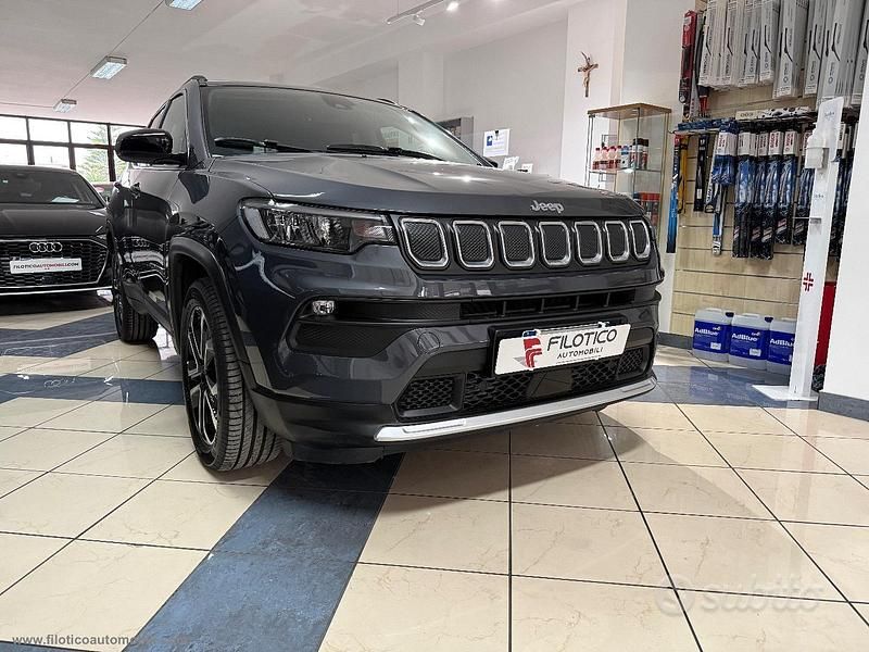 Usata Jeep Compass Limited 131 CV (96 kW) 2022 Grigio SUV