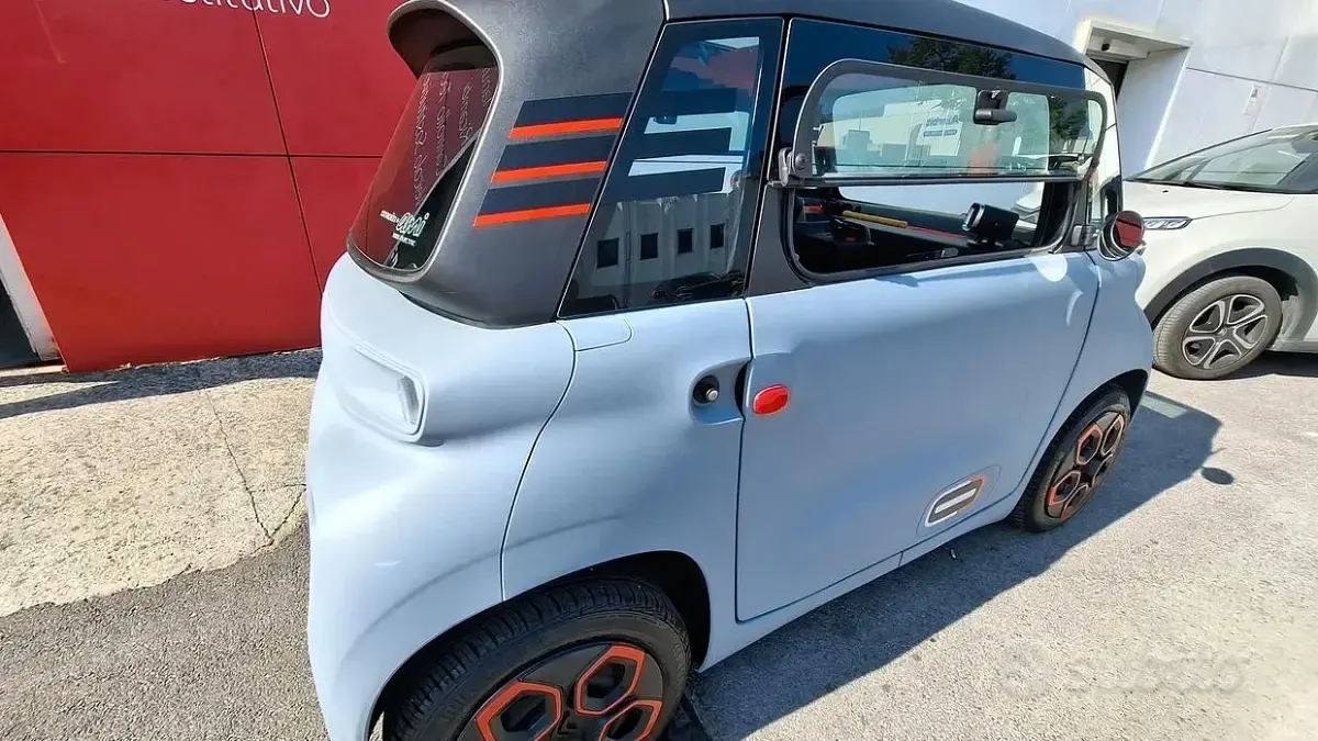 Usata Citroën AMI 2023 Grigio Berlina