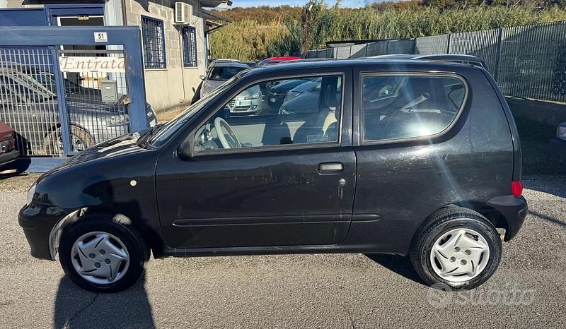 Usata Fiat 600 Active 54 CV (39 kW) 2010 Nero Utilitaria