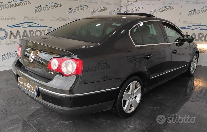 Usata VW Passat Highline 140 CV (102 kW) 2005 Nero Berlina