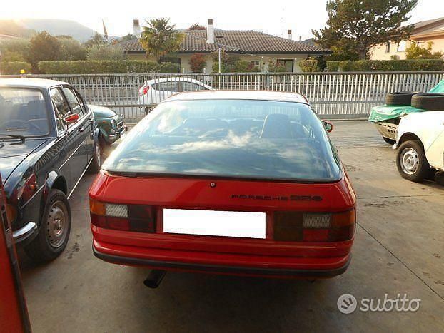 Usata Porsche 924 125 CV (91 kW) 1984 Rosso Coupé