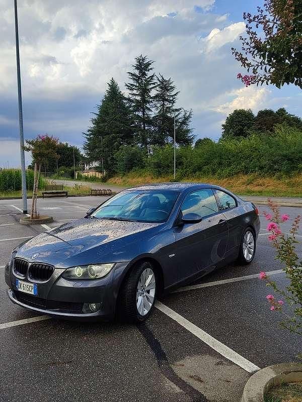 Usata BMW 320 177 CV (130 kW) 2007 Coupé