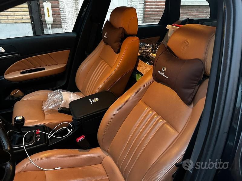 Usata Alfa Romeo 159 200 CV (147 kW) 2011 Nero Station wagon