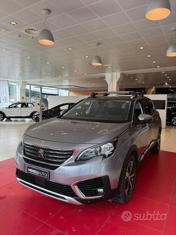 Grigio Usata 2018 Peugeot 5008 Crossway SUV | 19.500 € (Buon prezzo) - Immagine 1/4