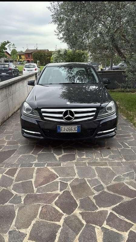 Usado Mercedes C200 Executive 136 CV (100 kW) 2012 Berlina
